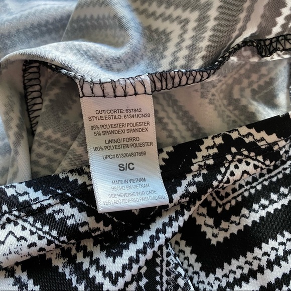 Heart Soul black and white size small patterned maxi dress - Picture 5 of 6